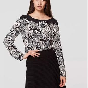 LOFT Iced Floral Tab Sleeve Blouse Size Medium